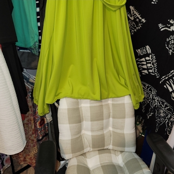 Fun Outfit - Picture 4 of 11